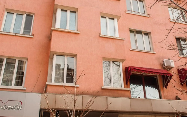 Vitosha Blvd - 2BR LUX APART