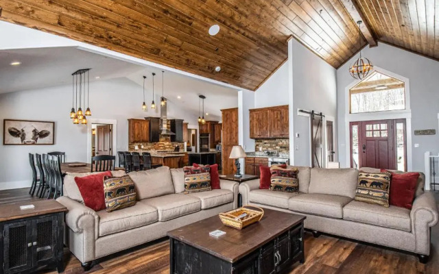 Lookout Lodge
