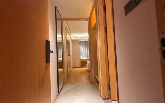 Ji Hotel (Shanghai Hongqiao Airport Qixin Road)