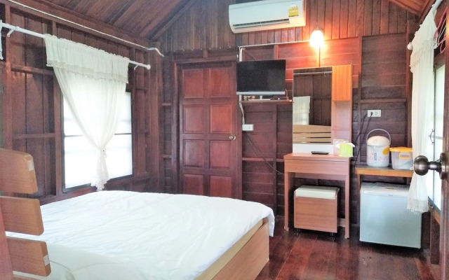 Suwanalak Resort