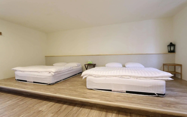 Ying Mu Home