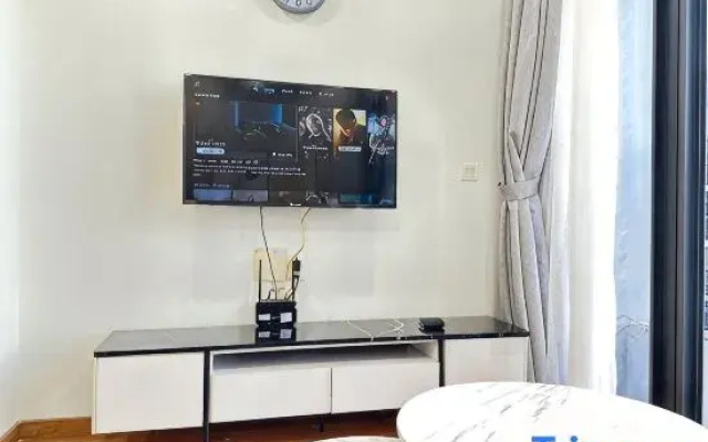 Triostay Eco Green Apartment - Premium Residence
