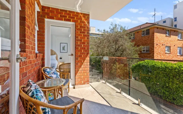 Gorgeous 3-bed Manly Pad, Short Walk to the Beach