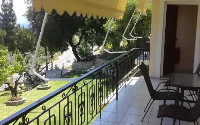 Aggeliki Apartments