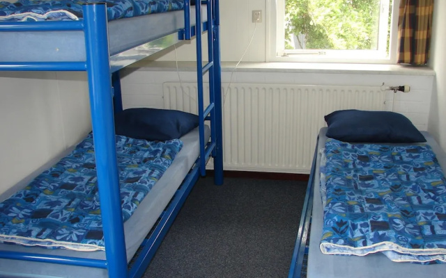Semi-detached holiday home with facilities near the sea
