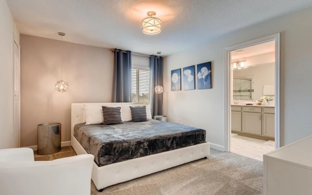 8985 CC - 5 Bedrooms Townhome Retreat