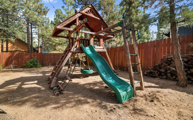 Big Bear Den