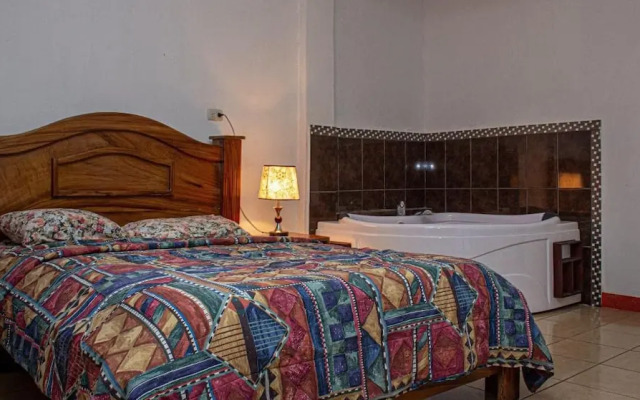 Hotel Tabacones
