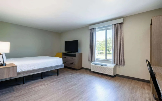 ECHO Suites Extended Stay by Wyndham Spartanburg