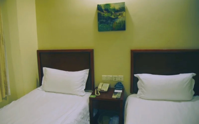 Greentree Inn Taizhou North Qingnian Road Express Hotel