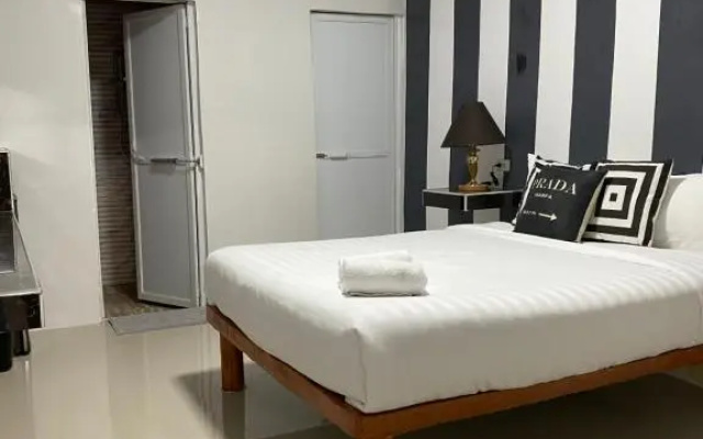 RedDoorz @ Piamonte Apartelle Santo Tomas Batangas