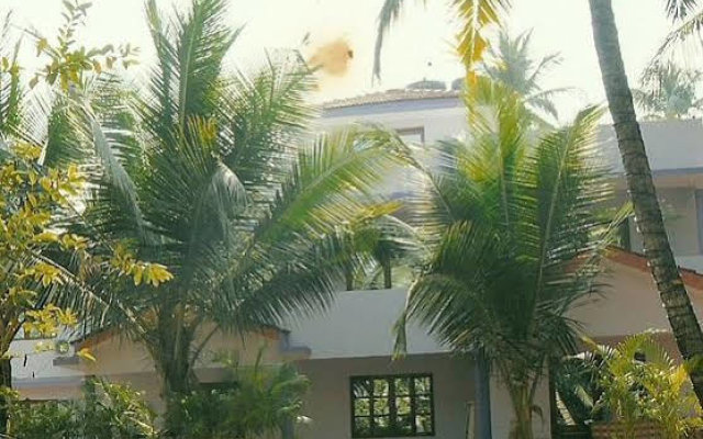 Отель Coconut Grove Royale Resort Индия, Южный Гоа - отзывы, цены и фото номеров - забронировать отель Coconut Grove Royale Resort онлайн вид на фасад