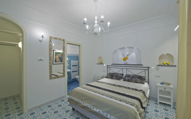 Albadamare Boutique Hotel