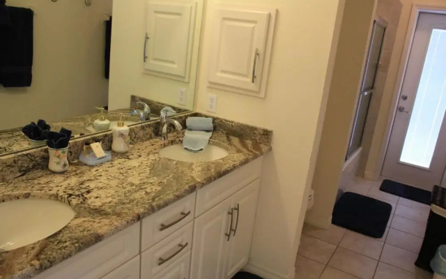 Villa Eagle - Executive - 3 Bedroom