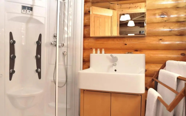 Xenios Chalet