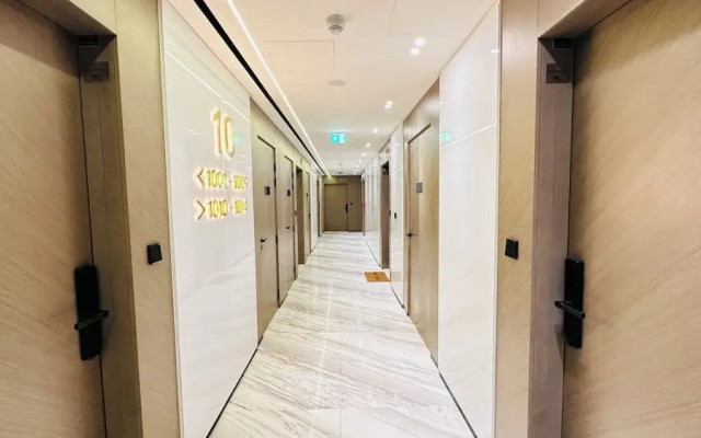 OYO 1289 Home Premium 1Bed Apartment At JVC