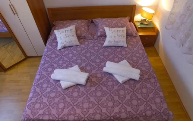 Apartment Branko Brodarica