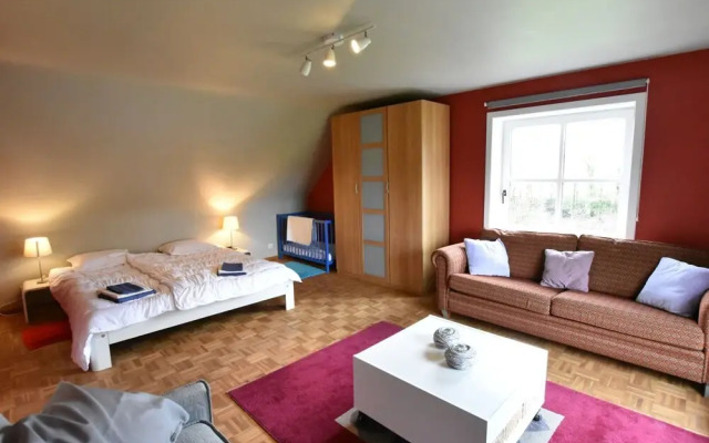 Spacious Holiday Home in Ichtegem With Garden