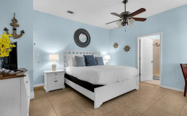 Suzwinks Beach House