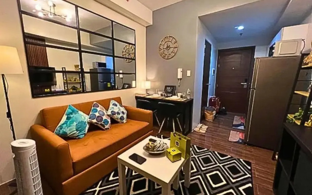 Rent Xpress Online Heart of Makati