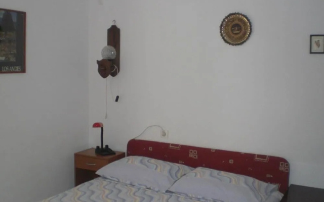 Vis Apartments
