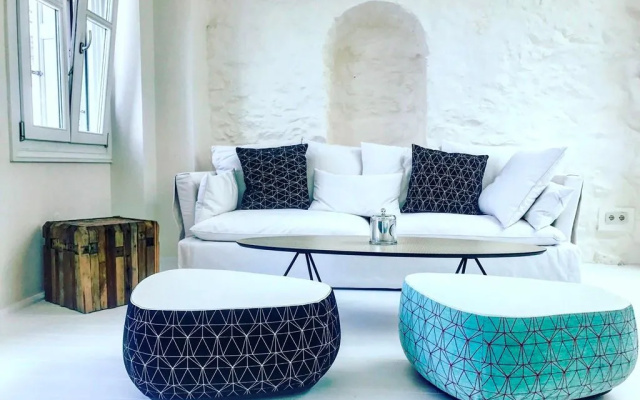 Pnoe Mykonos