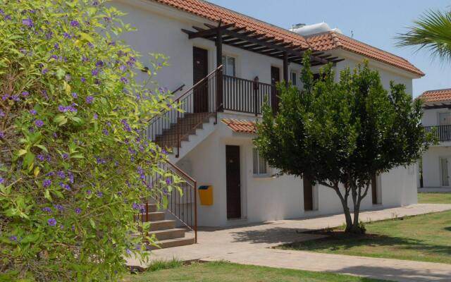 Maistrali Hotel Apts вид на фасад