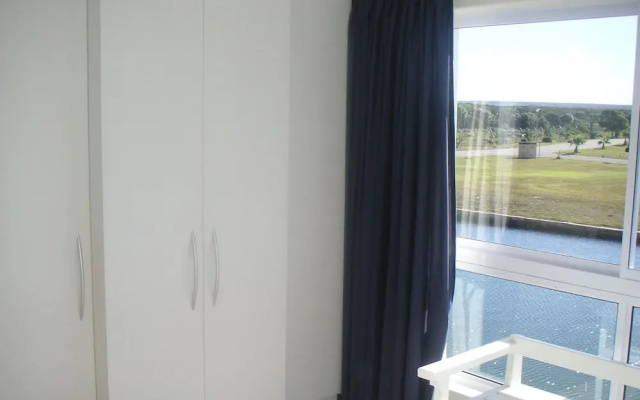 Waterside Living Estates - Kingston Place 10