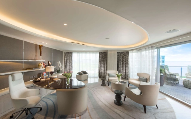 Conrad Manila