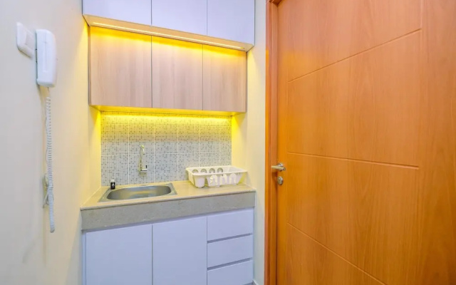 Nice 2Br At 26Th Floor Evenciio Margonda Apartment
