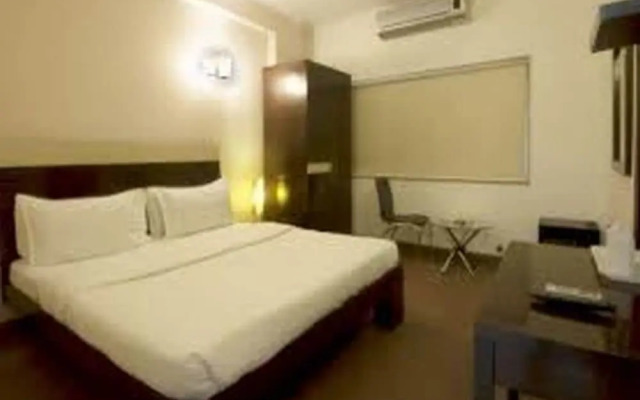 Maxfort Huda City Centre
