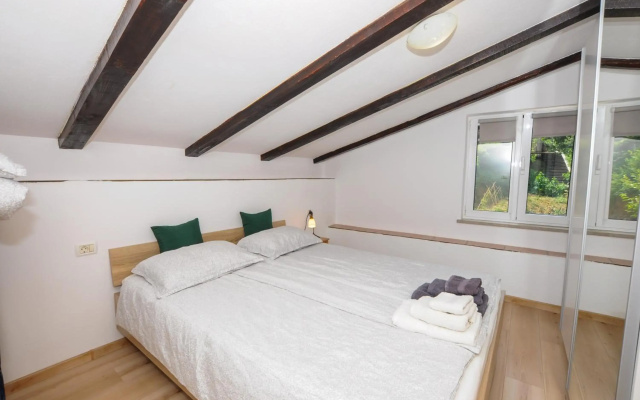 Bellevue Molet Apartments Koper