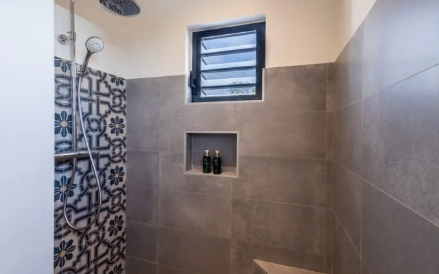 Villa Holiday Dream Sun Sea Serenity
