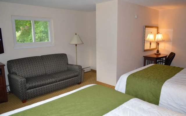Monnie Lynn Motel