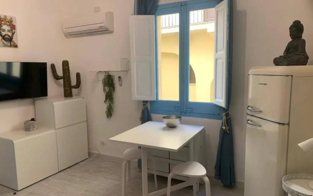 Charming Apartment In The Historic Center