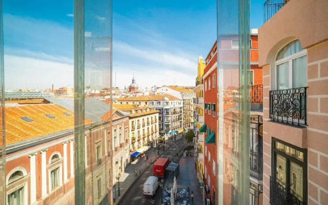 Akeah Hotel Gran Via