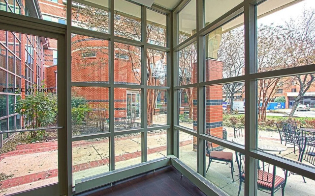 Kellogg Conference Hotel at Gallaudet University
