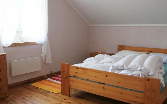 7 Person Holiday Home in Fresvik