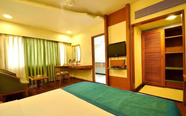 Oyo 1468 Princes Palace