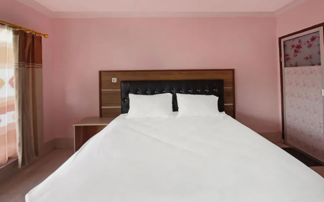 Hotel O GemilangNearPuncak Pusuk Sembalun