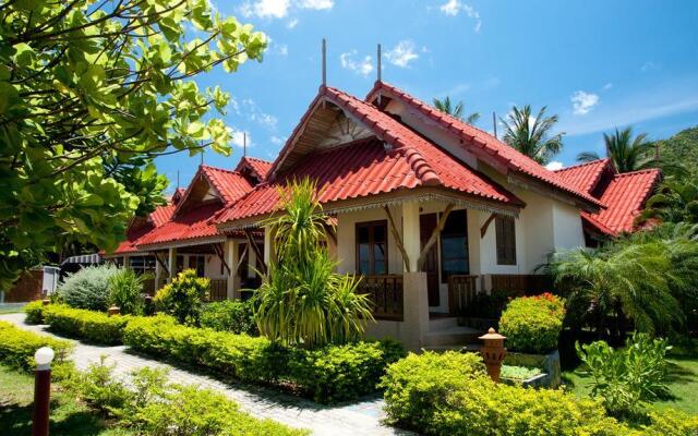 Отель Long Bay Resort Таиланд, Ко-Пханган - 1 отзыв об отеле, цены и фото номеров - забронировать отель Long Bay Resort онлайн вид на фасад