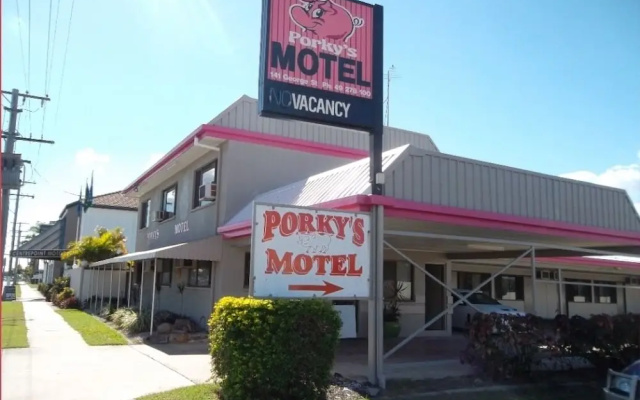 Porky's Motel Rockhampton
