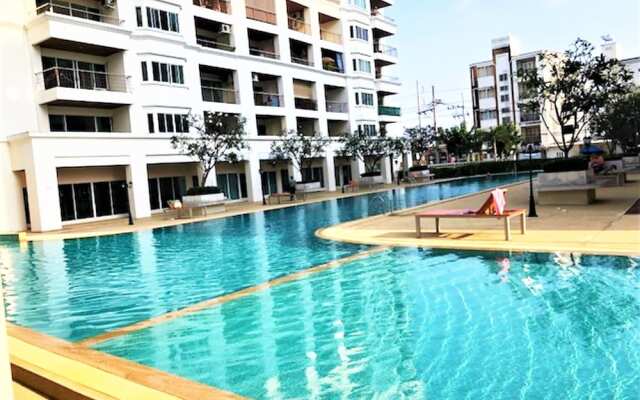 Platinum Suites Studio Condo Jomtien 2