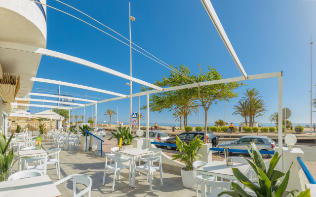 Отель RH Riviera - Recommended for Adults