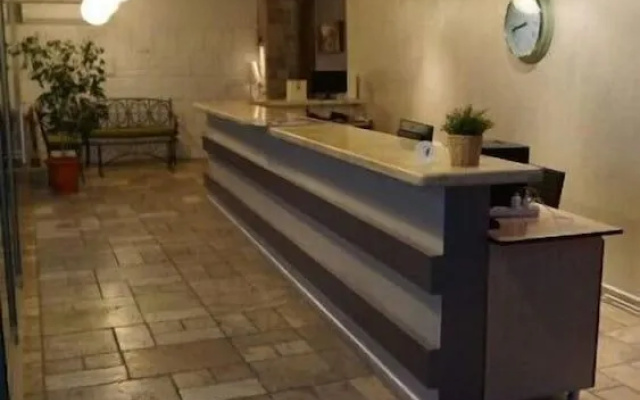 Varol Otel