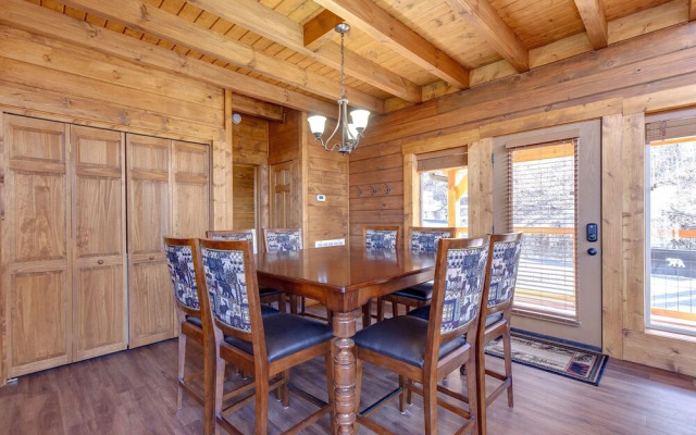 Lasting Impressions by Jackson Mountain Rentals