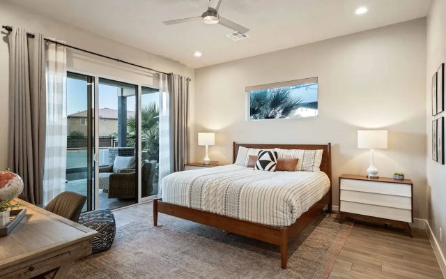 Private Pool Oasis #57 5 Bedroom Townhouse