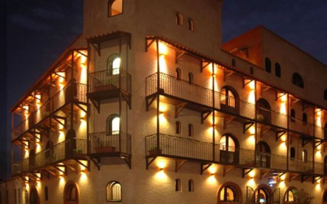 Hôtel Le Djoloff in Dakar, Senegal from 134$, photos, reviews - zenhotels.com hotel front
