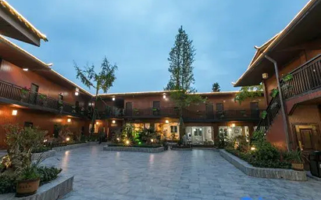 Wentou Homestay · Ziwei Manor (Dujiangyan Station Sunac Land)