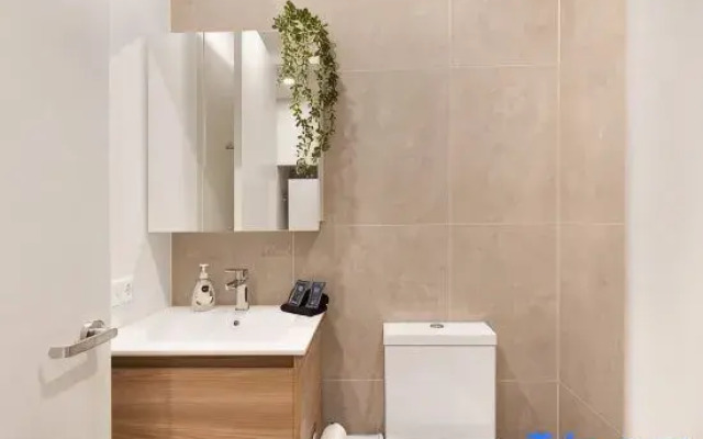 CBD 1BR - Modern Stay with Pool & Gym in Wellington